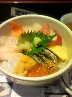 海鮮丼