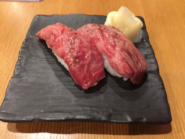石垣牛の握り寿司